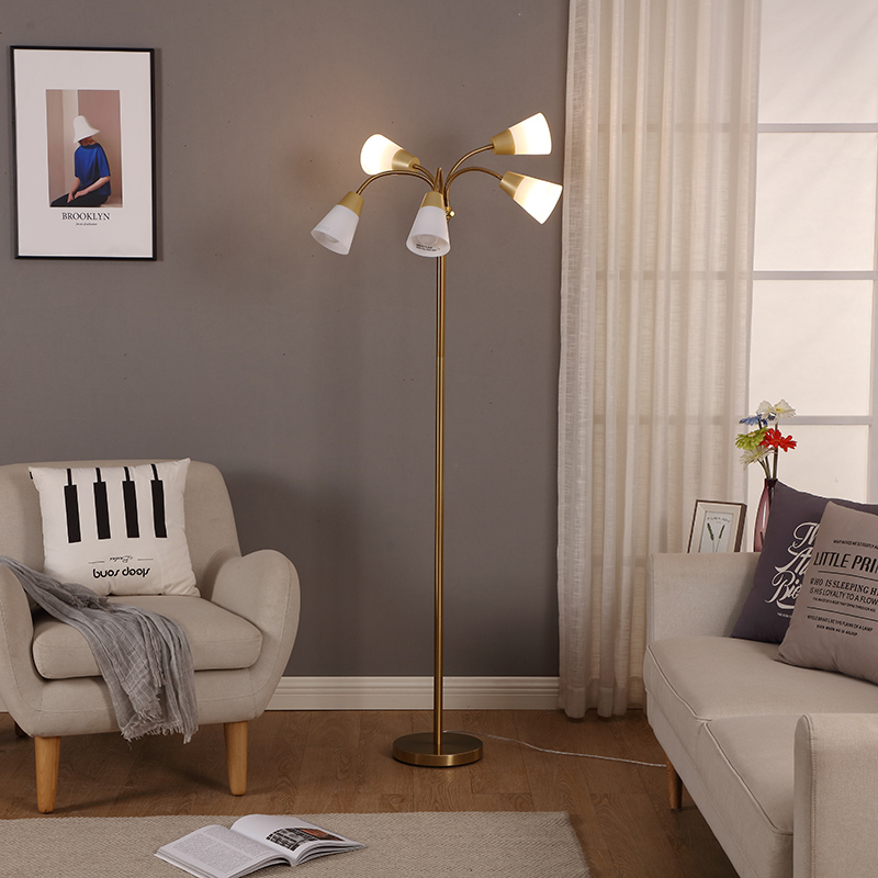 5-head floor lamp-3