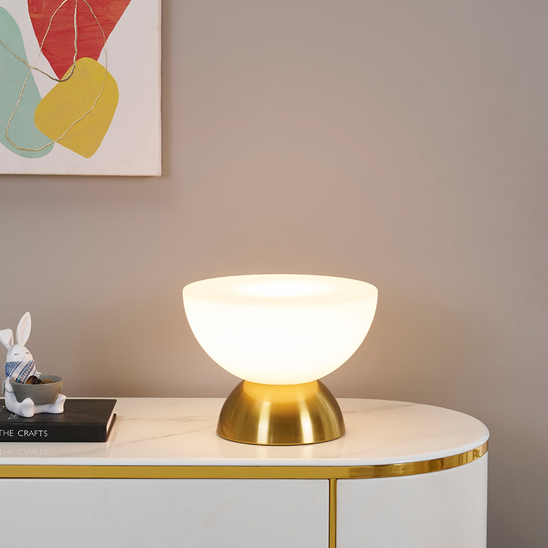 Dimming Bedside Lamp-4