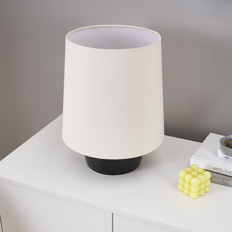 Black Ceramic Table Lamp-7