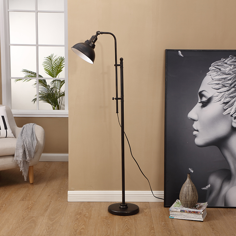 Black and Gold Floor Lamp 2