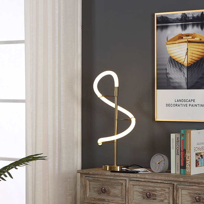Linear Metal Table Lamp-2