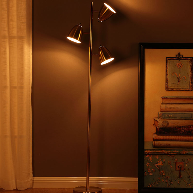 Mordern Metal 3-Light Tree Floor Lamp 3