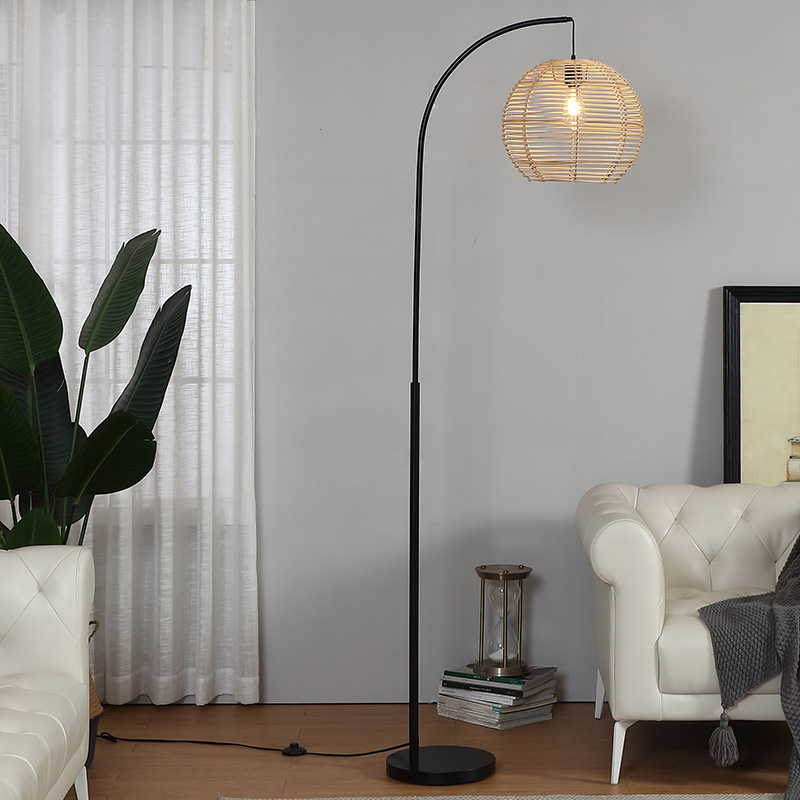 Rattan Floor Lamp-2