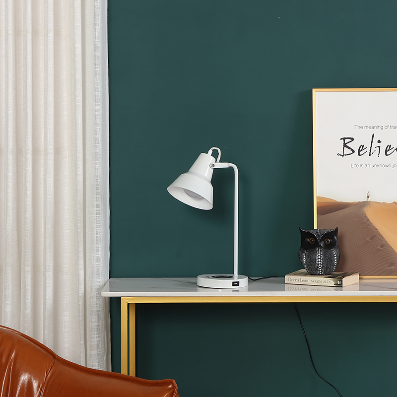 White Metal Table Lamp-2