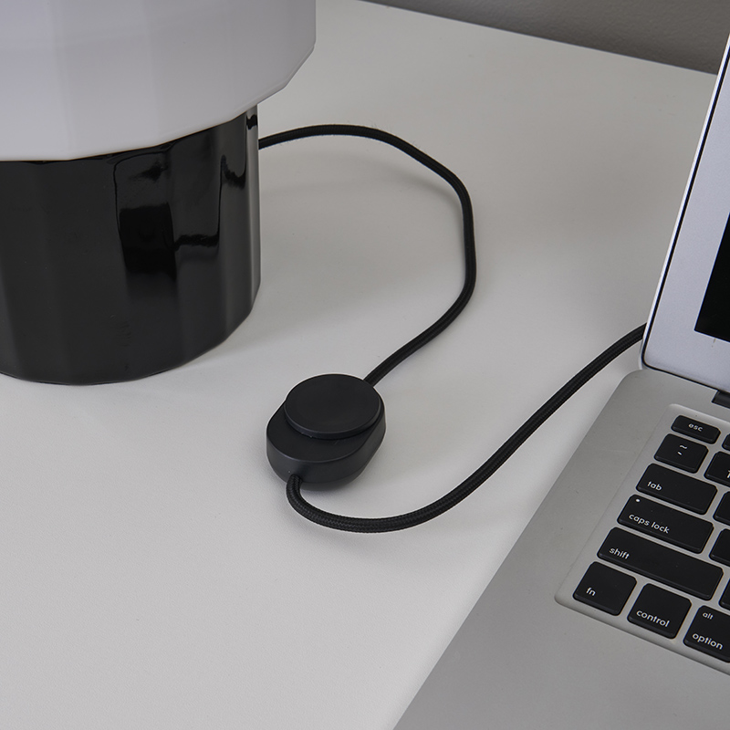 Black ceramic table lamp-9
