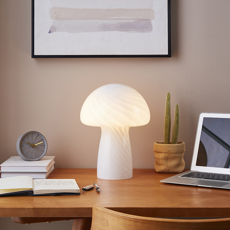 Mushroom table lamp-3