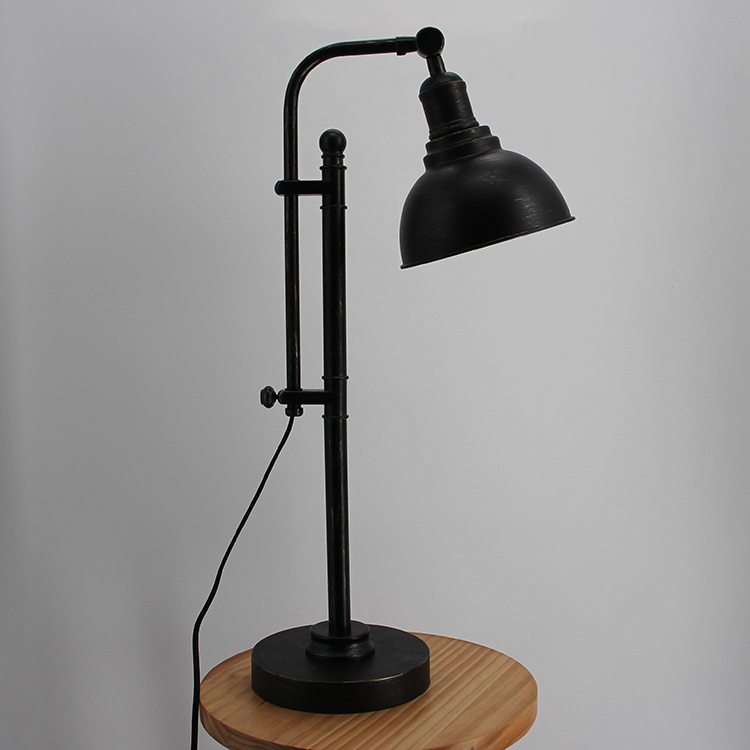 black metal table lamp-2