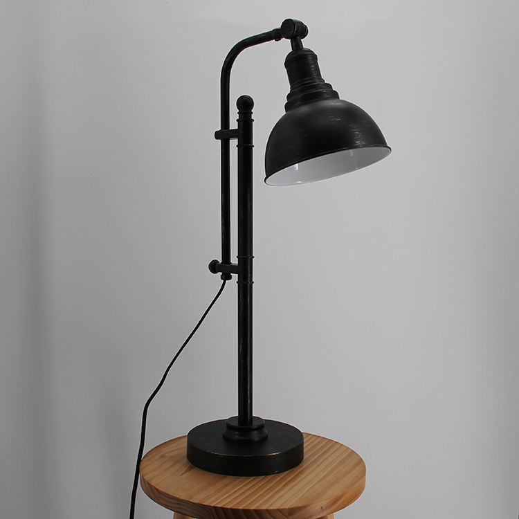 black metal table lamp-3