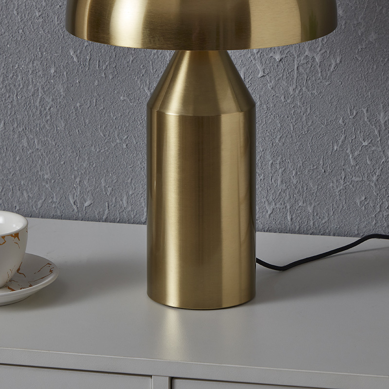 Mushroom Metal Table Lamp-9