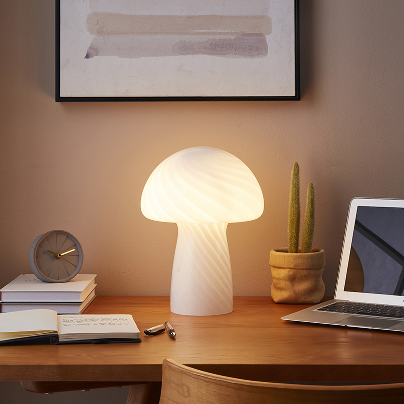 Mushroom table lamp-4