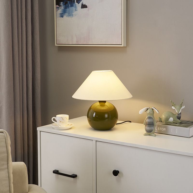 Ceramic desk lamp-4
