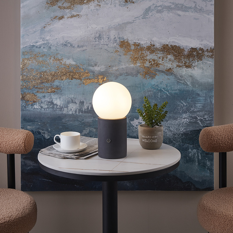 glass globe table lamp-4