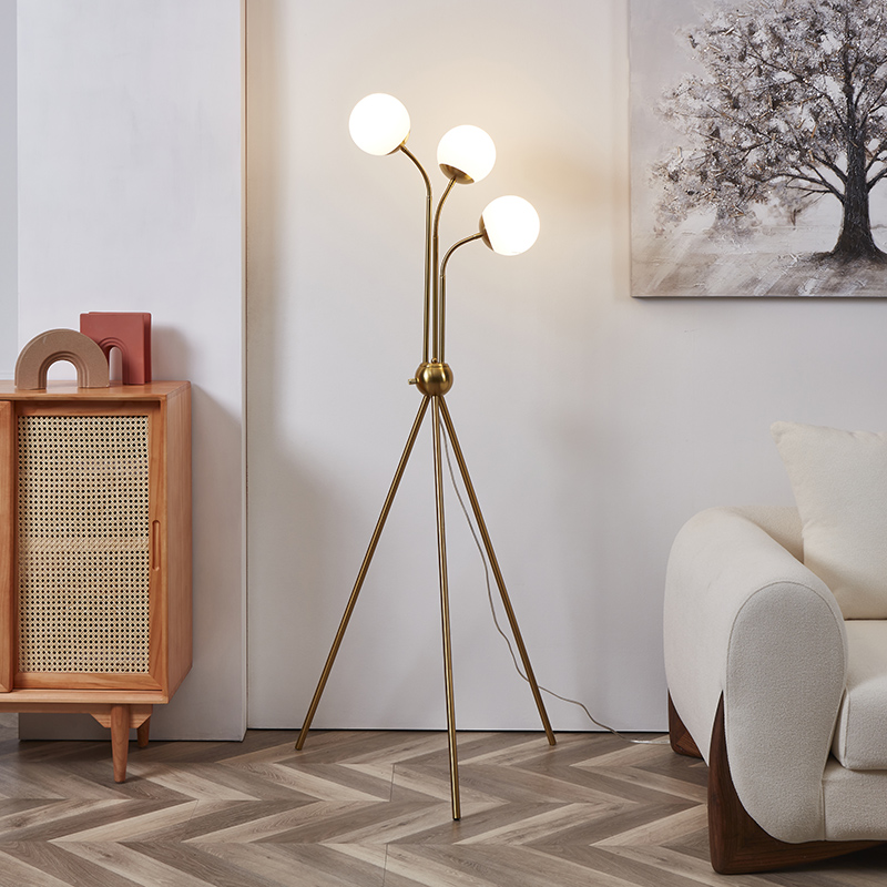 gold tripod floor lamp-2