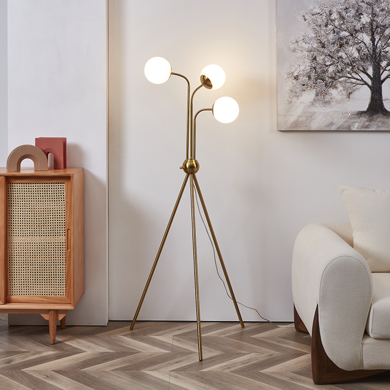 gold tripod floor lamp-3