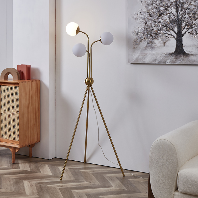 gold tripod floor lamp-4